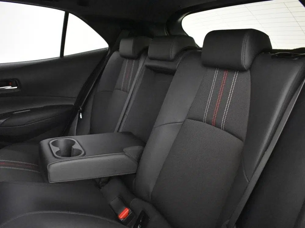 Toyota Corolla 1.8 Hybrid GR-Sport uit 2023, foto 14