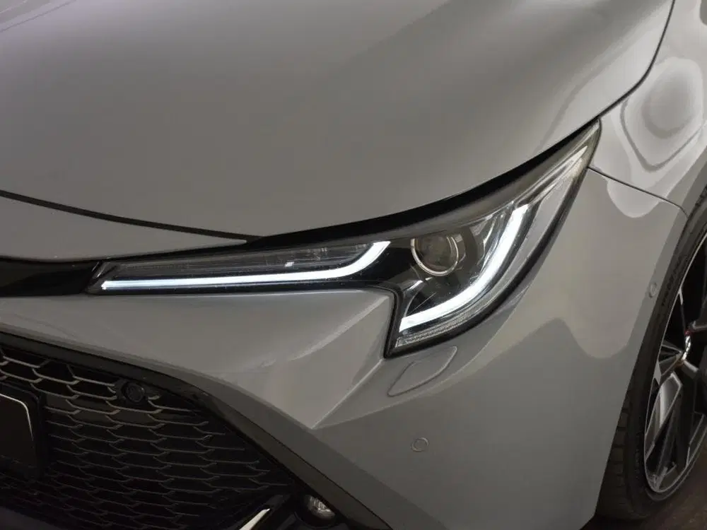 Toyota Corolla 1.8 Hybrid GR-Sport uit 2023, foto 9