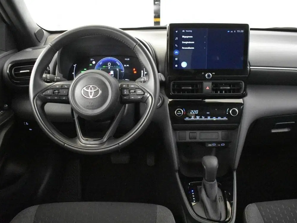Toyota Yaris Cross 1.5 Hybrid 115 First Edition uit 2024, foto 8