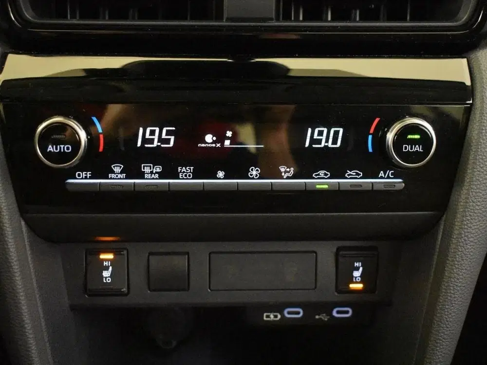Toyota Yaris Cross 1.5 Hybrid 130 Executive uit 2025, foto 12