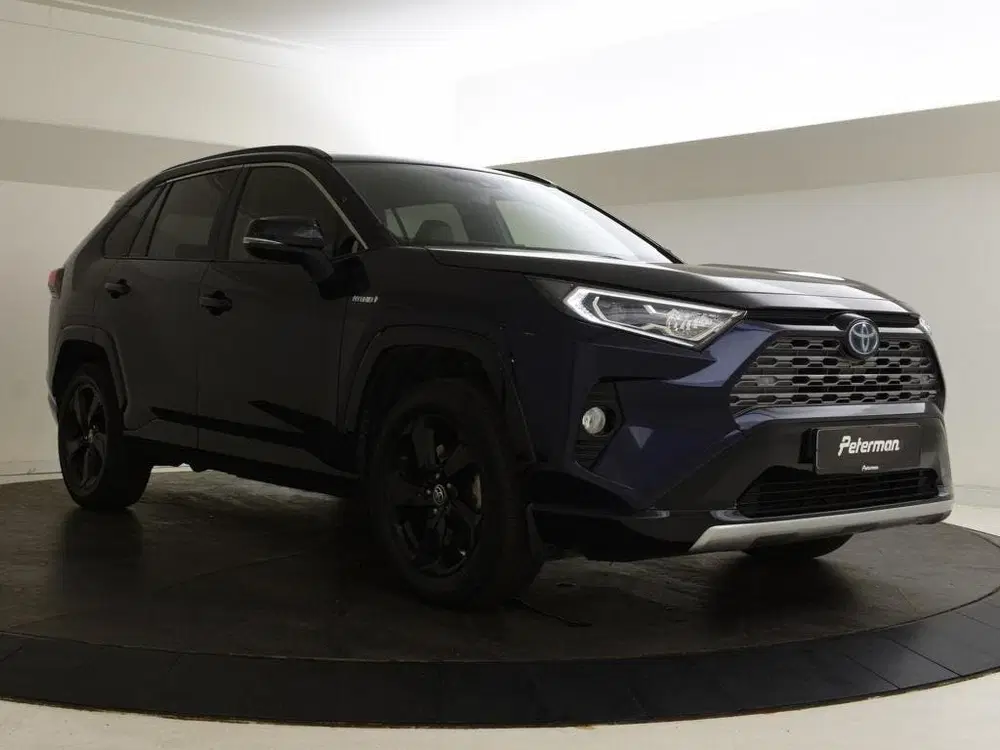 Toyota RAV 4 2.5 Hybrid AWD Bi-Tone uit 2022, foto 2