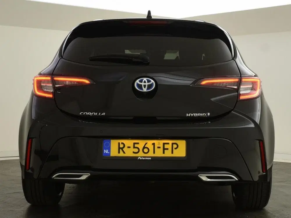 Toyota Corolla 2.0 Hybrid Executive uit 2022, foto 10