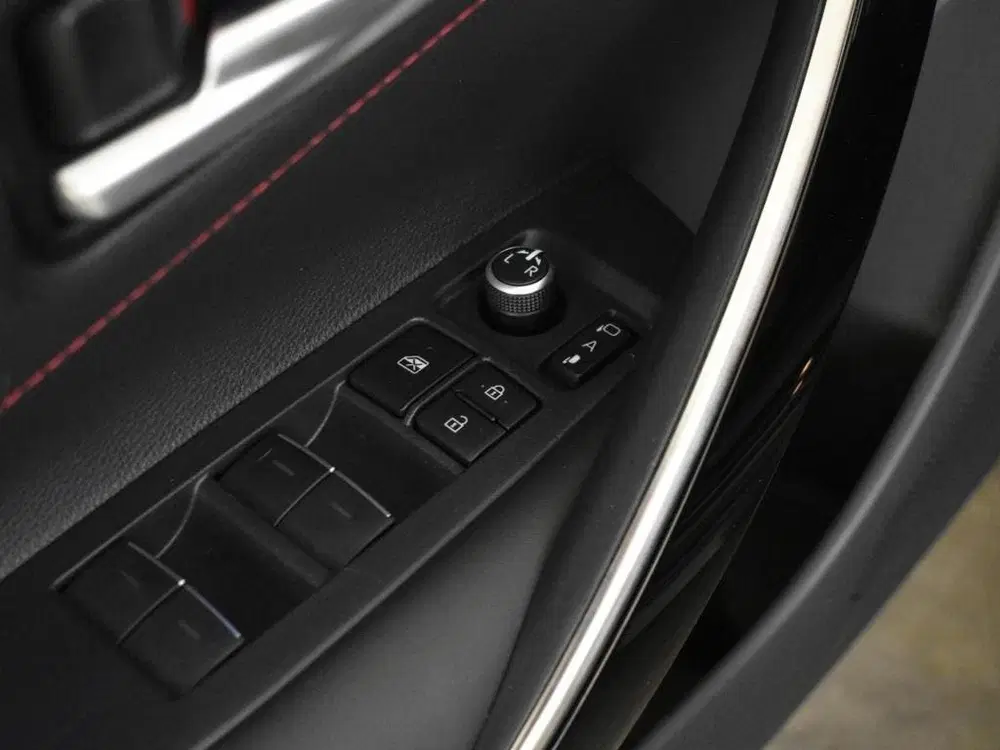 Toyota Corolla 2.0 Hybrid Executive uit 2022, foto 12