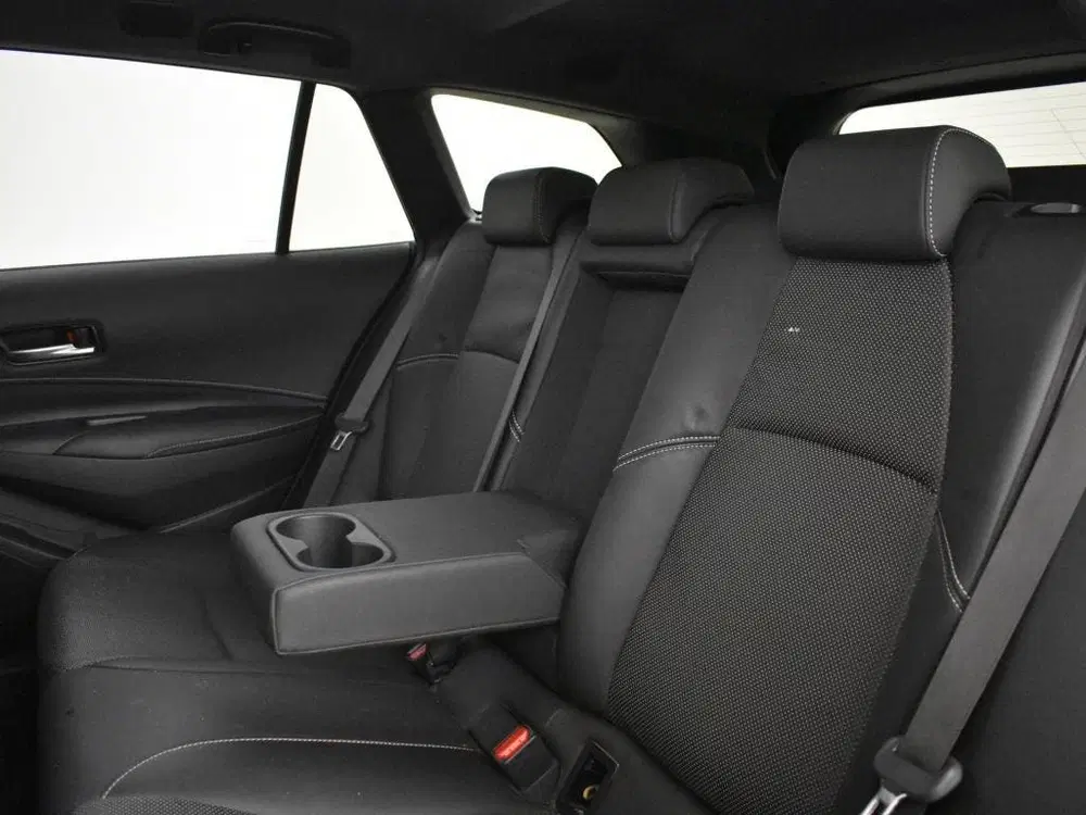 Toyota Corolla 2.0 Hybrid Premium uit 2021, foto 14