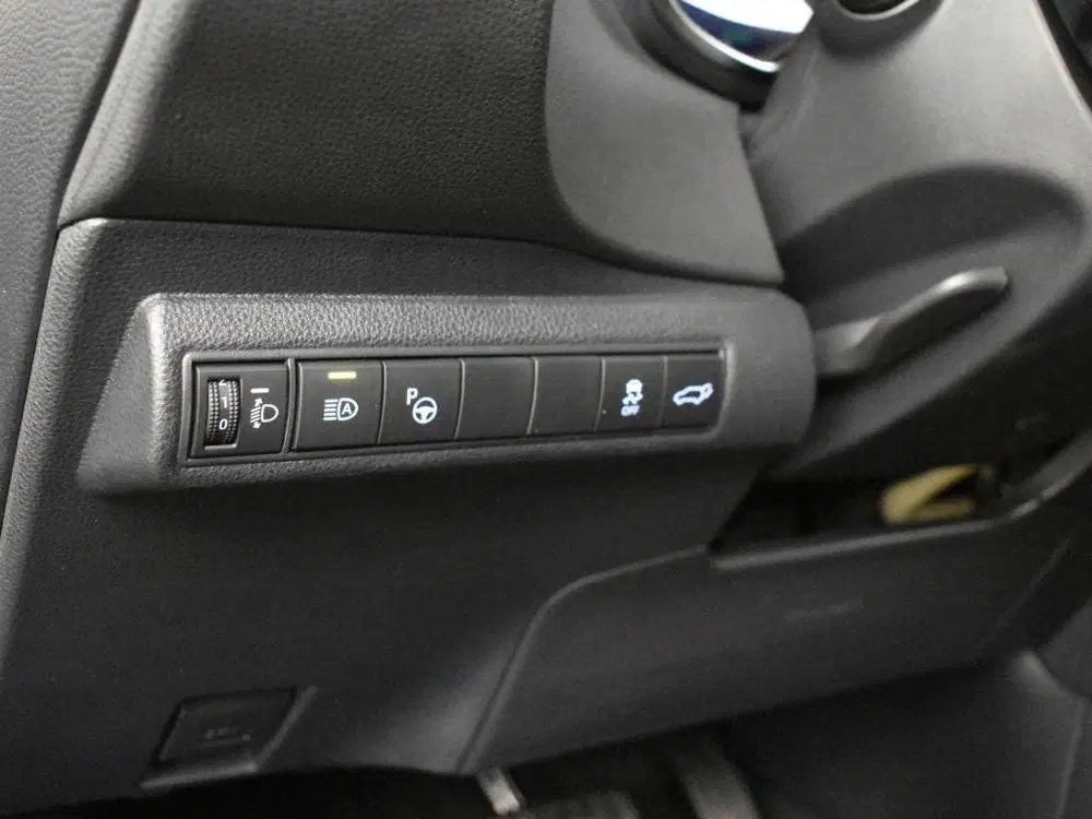 Toyota Corolla 1.8 Hybrid Executive uit 2022, foto 14