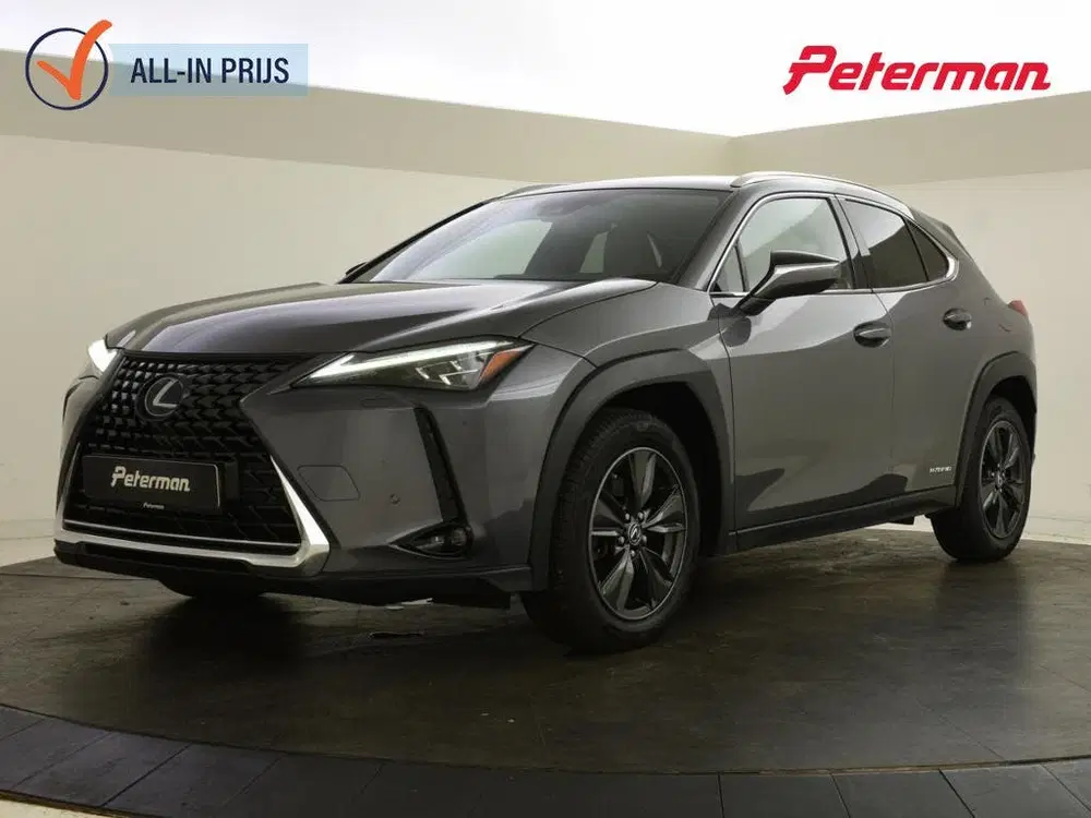 Lexus UX 250h First Edition uit 2020