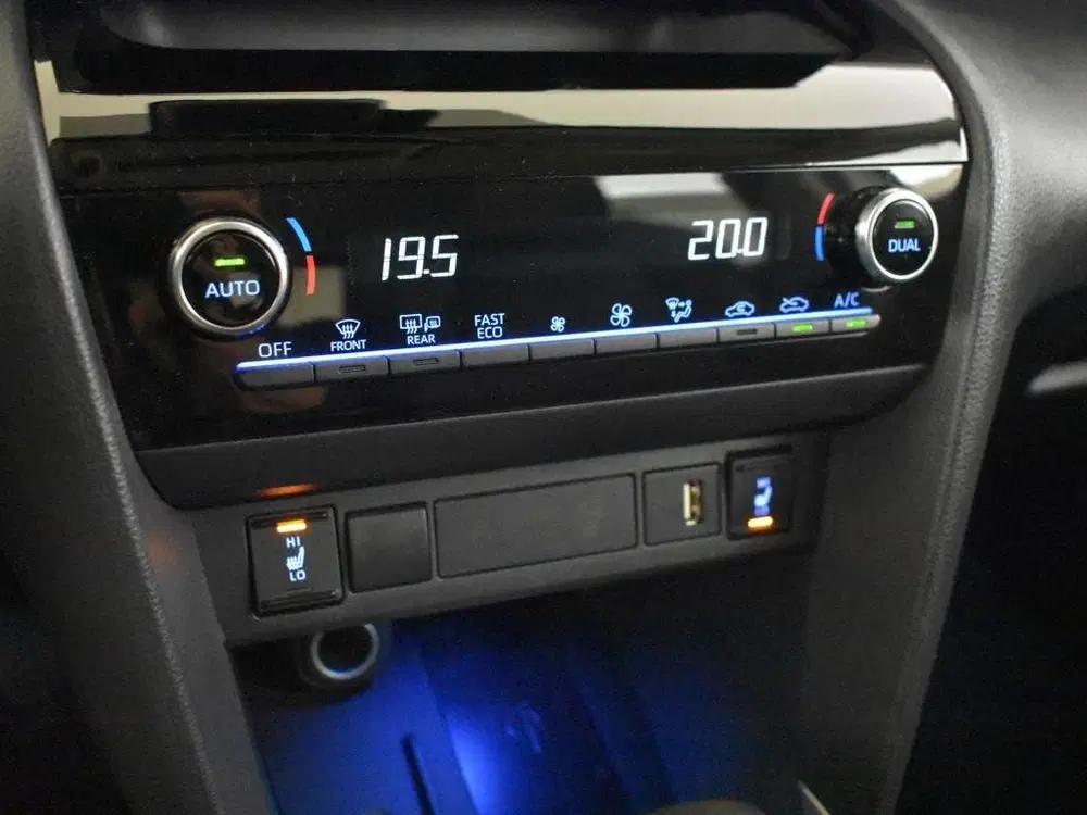 Toyota Yaris Cross 1.5 Hybrid Executive uit 2021, foto 13