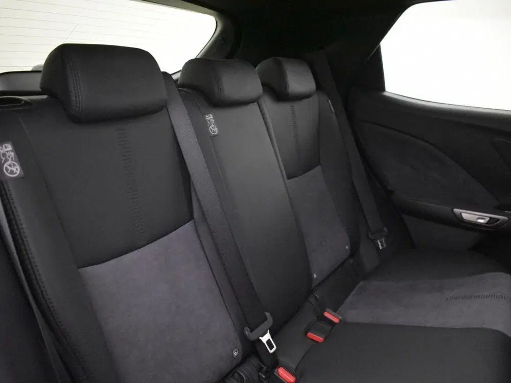Lexus LBX Original Edition AWD uit 2024, foto 15