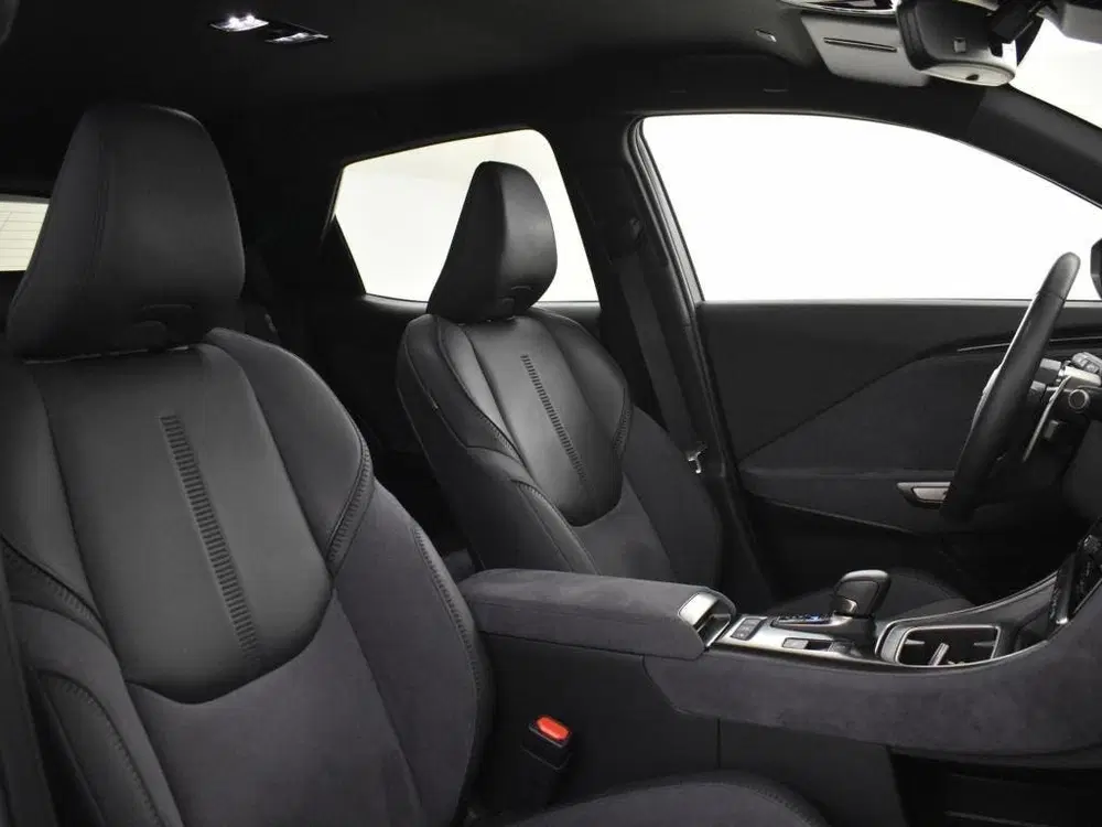 Lexus LBX Original Edition AWD uit 2024, foto 3