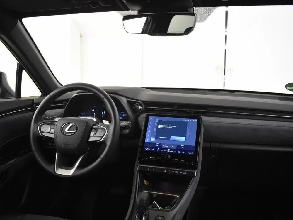 Lexus LBX Original Edition AWD uit 2024, foto 4
