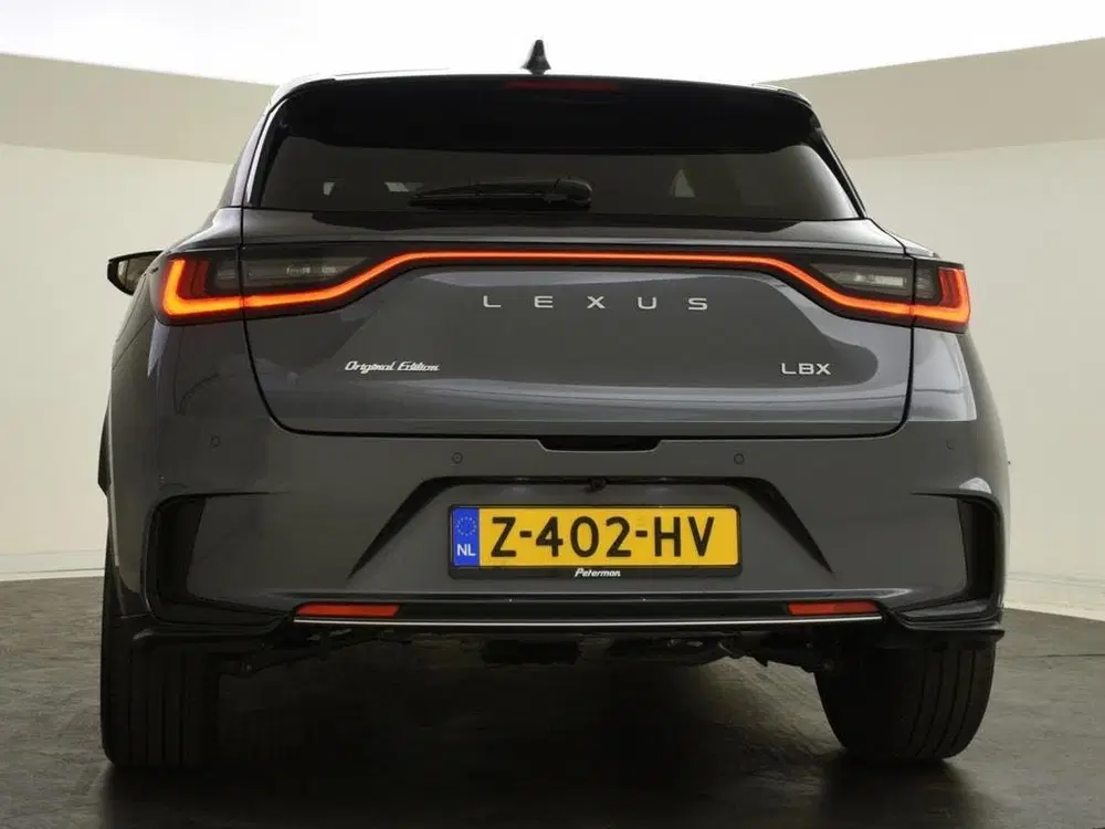 Lexus LBX Original Edition AWD uit 2024, foto 9