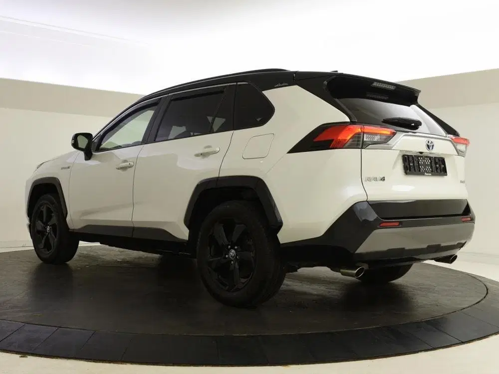 Toyota RAV 4 2.5 Hybrid AWD Bi-Tone uit 2021, foto 7