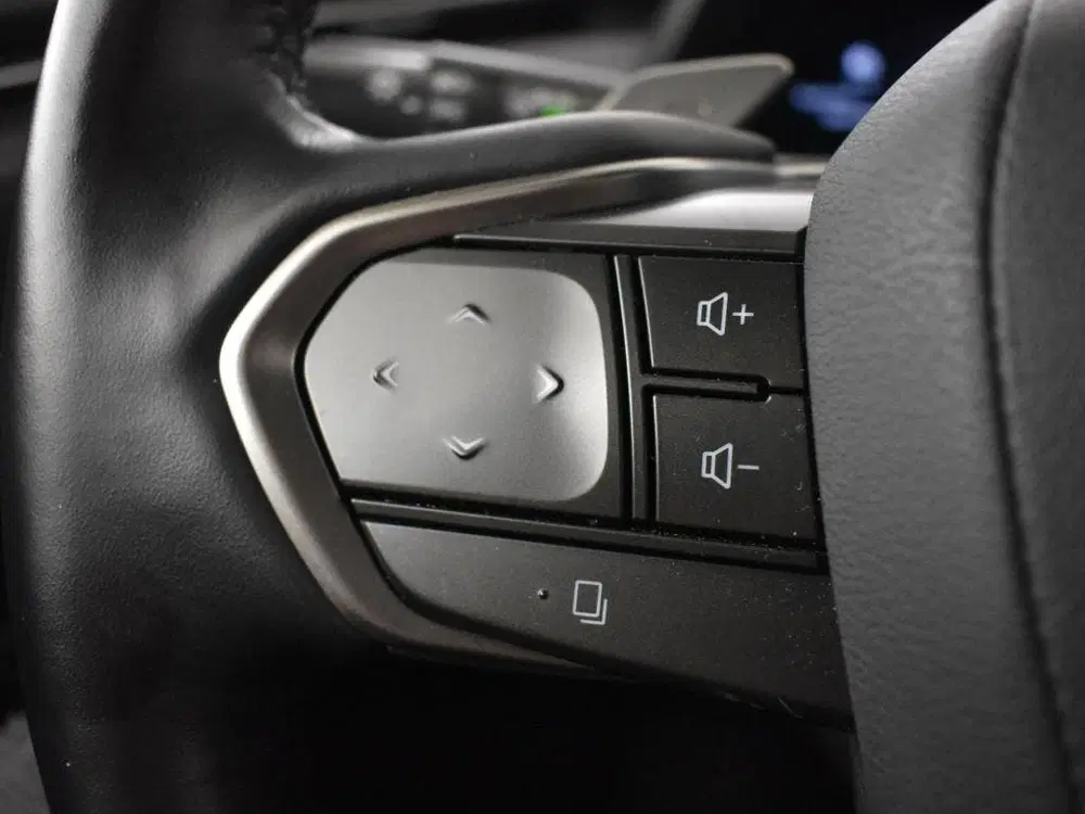 Lexus LBX Cool 2WD uit 2024, foto 14