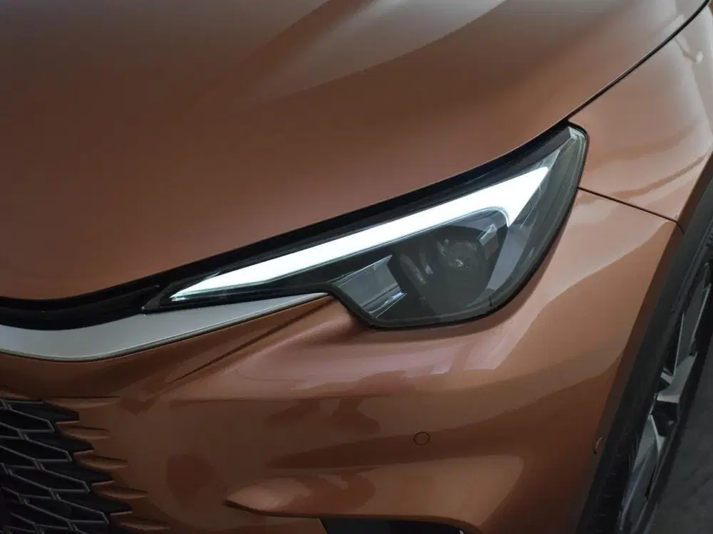 Lexus LBX Cool 2WD uit 2024, foto 8