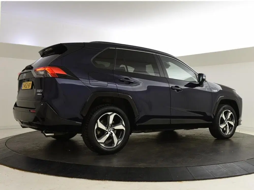Toyota RAV 4 2.5 Hybrid Plug-In AWD Style 306PK uit 2022, foto 2