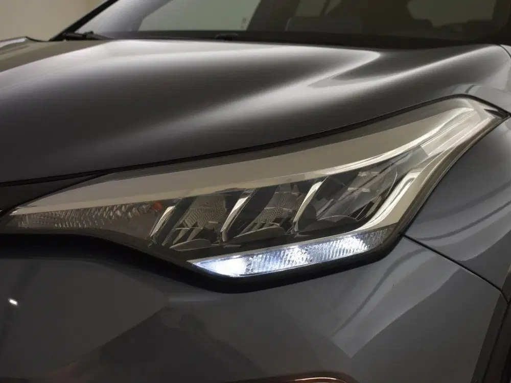 Toyota C-HR 2.0 Hybrid Team Bi Tone uit 2020, foto 15