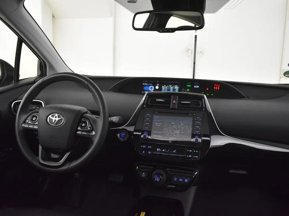 Toyota Prius 1.8 Executive uit 2021, foto 4
