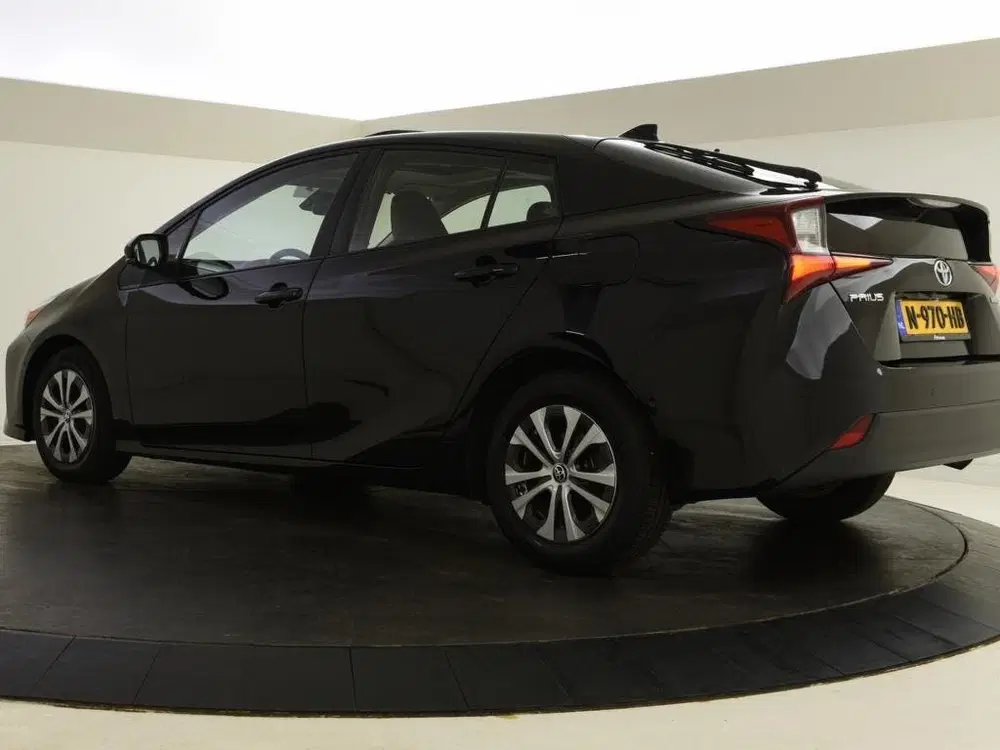 Toyota Prius 1.8 Executive uit 2021, foto 6