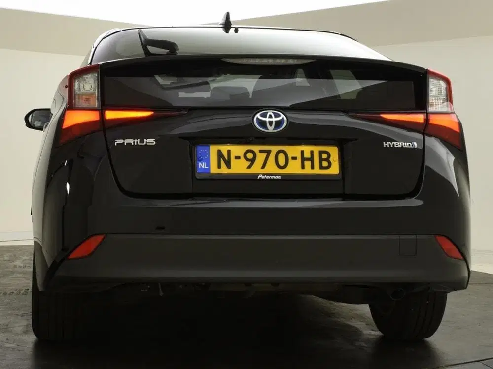 Toyota Prius 1.8 Executive uit 2021, foto 9