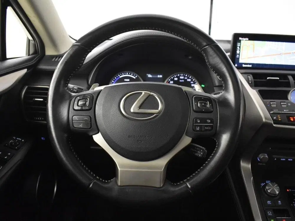 Lexus NX 300h AWD Executive Line uit 2020, foto 11
