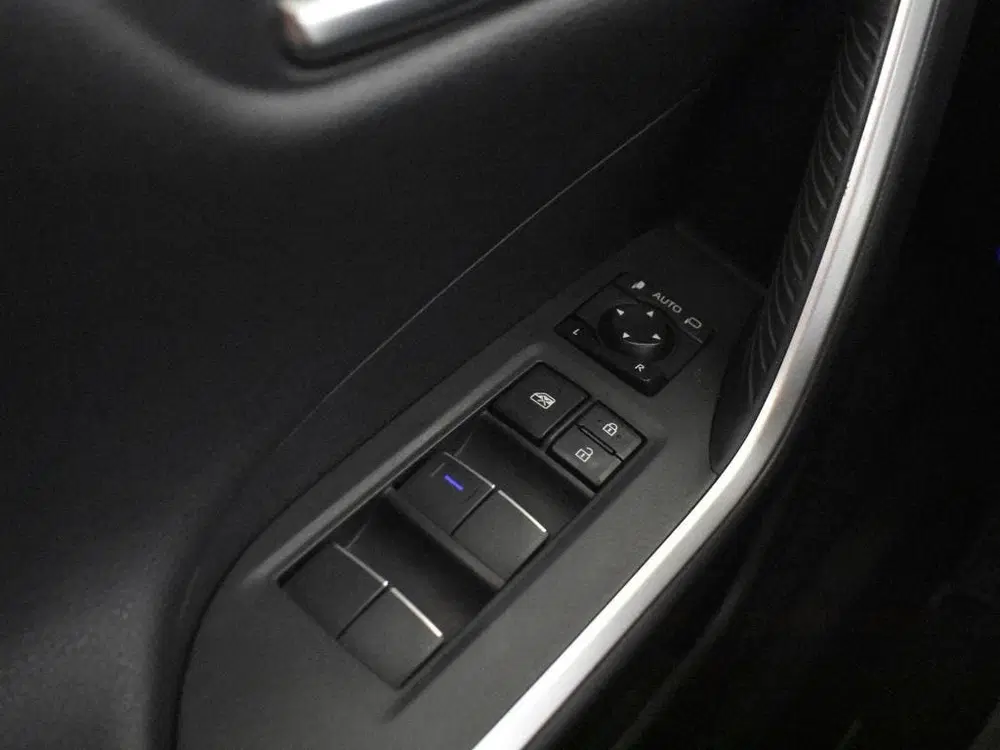 Toyota RAV 4 2.5 Hybrid AWD Style Bi-tone uit 2019, foto 14