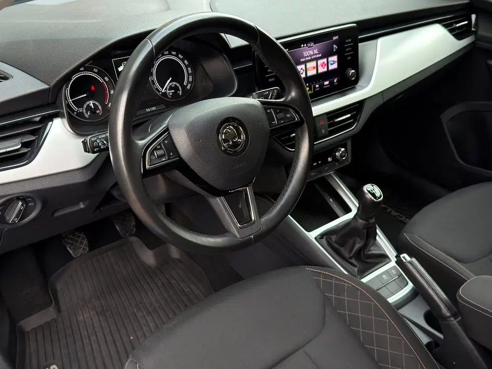 Skoda Scala 1.0 TSI First Edition uit 2019, foto 6