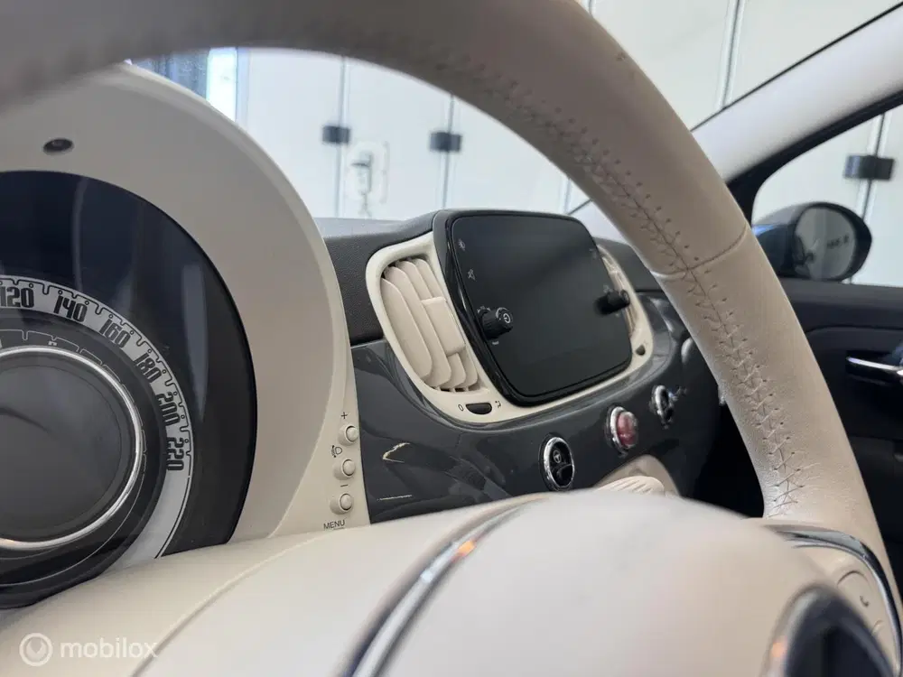 Fiat 500 C 1.2 Lounge uit 2019, foto 10