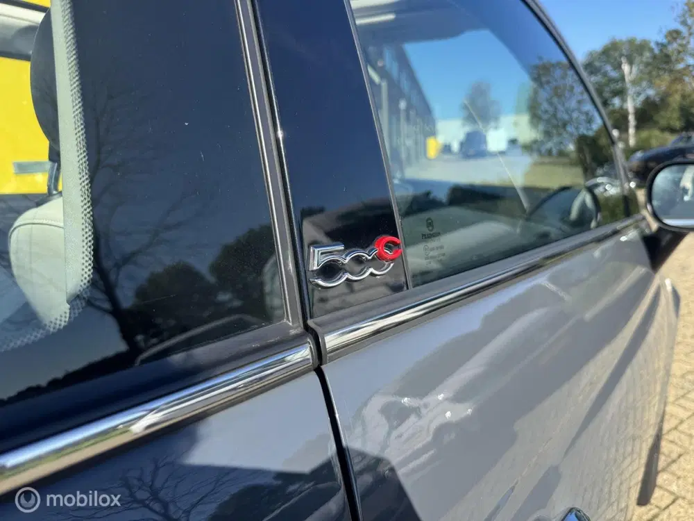 Fiat 500 C 1.2 Lounge uit 2019, foto 4