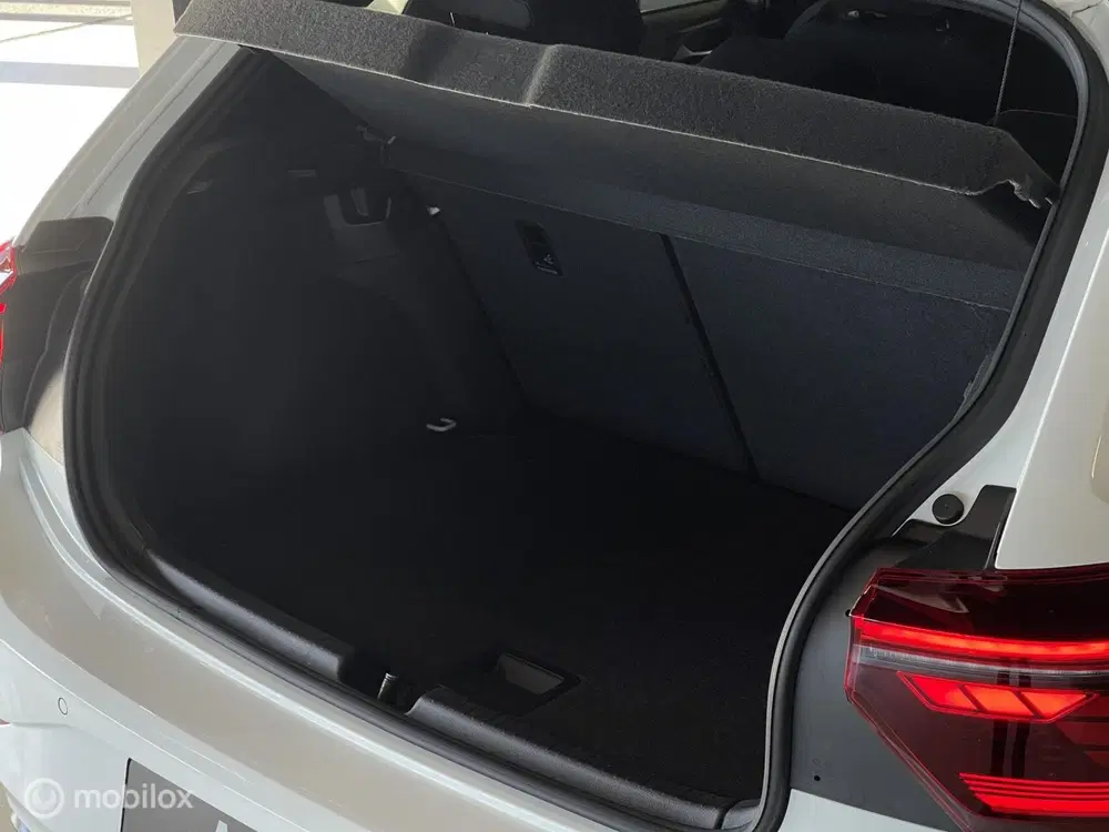 Volkswagen Polo GTI uit 2024, foto 9