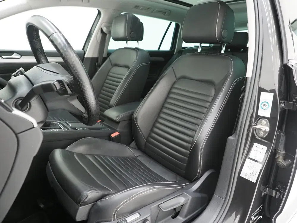 Volkswagen Passat 1.4 TSI PHEV GTE uit 2022, foto 4