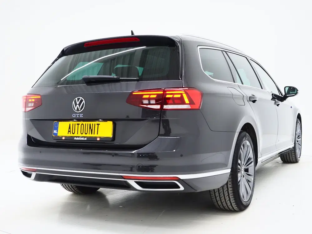 Volkswagen Passat 1.4 TSI PHEV GTE uit 2022, foto 9