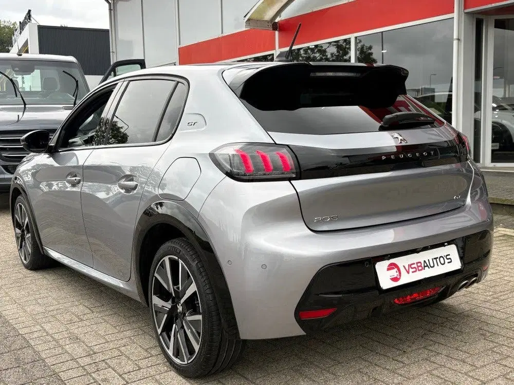 Peugeot 208 1.2 PURETECH 130PK AUT. GT NAVI CAMERA CAR uit 2022, foto 3