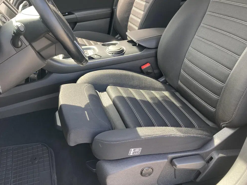 Ford Mondeo 2.0 Hybrid 187 pk Titanium Wagon AGR bestu uit 2020, foto 10