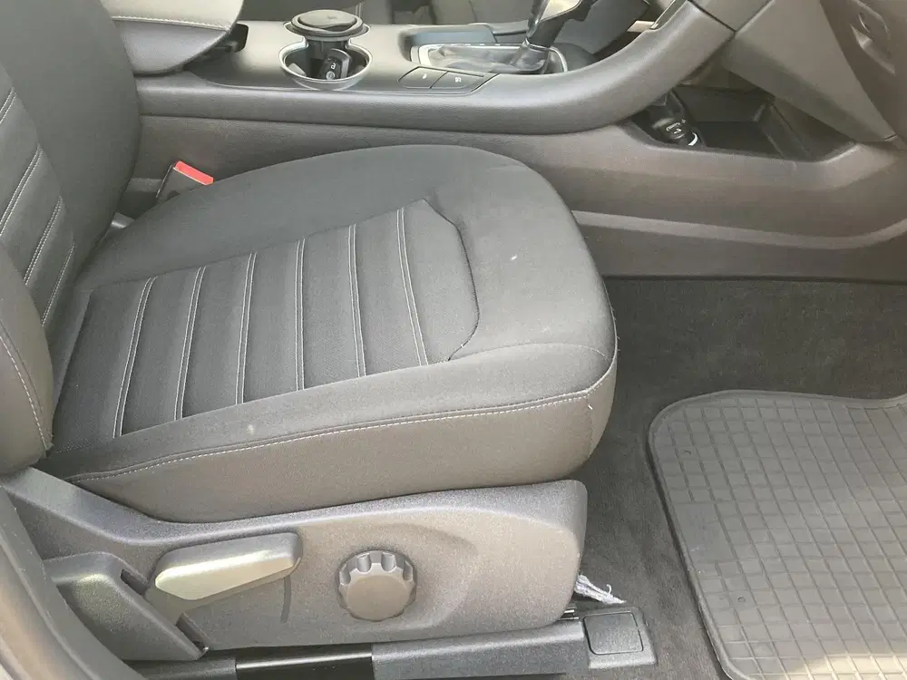 Ford Mondeo 2.0 Hybrid 187 pk Titanium Wagon AGR bestu uit 2020, foto 13