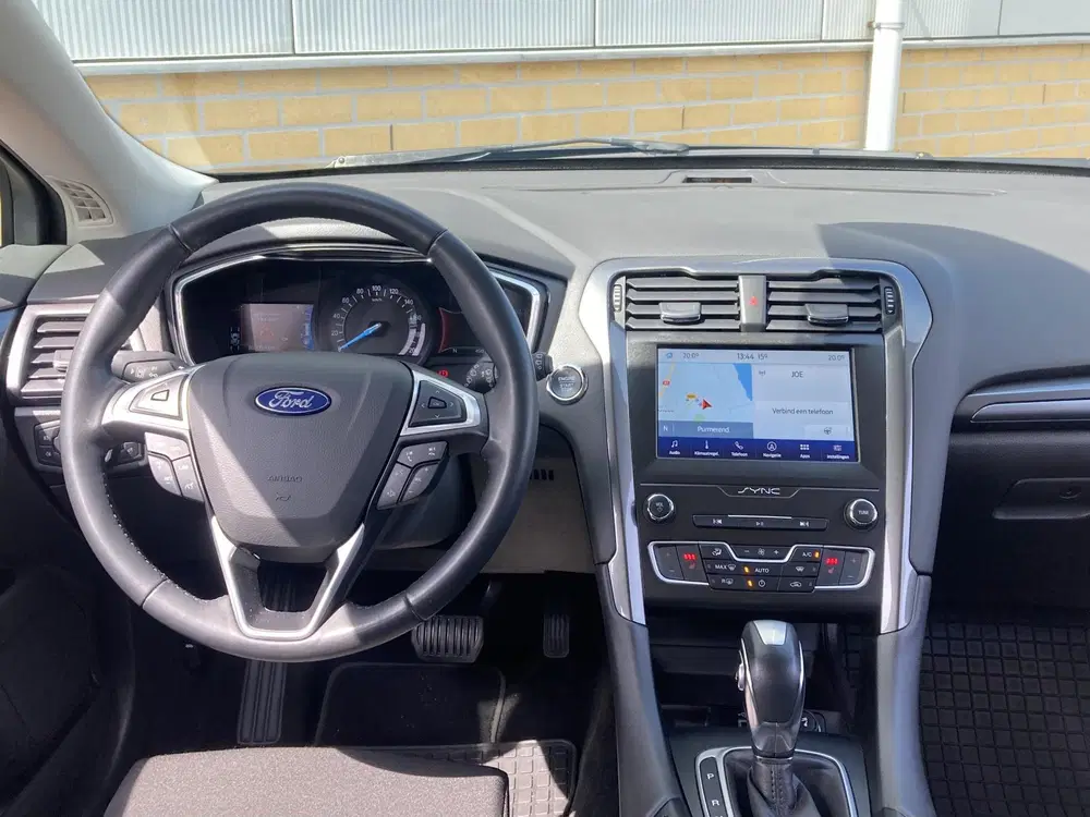 Ford Mondeo 2.0 Hybrid 187 pk Titanium Wagon AGR bestu uit 2020, foto 14