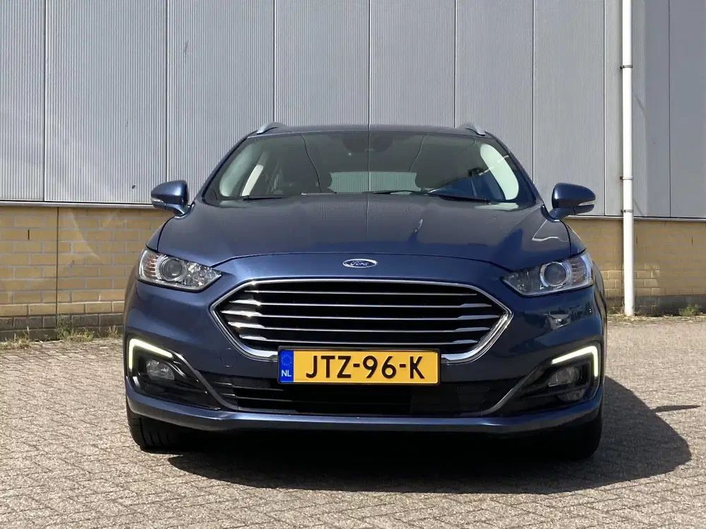 Ford Mondeo 2.0 Hybrid 187 pk Titanium Wagon AGR bestu uit 2020, foto 3