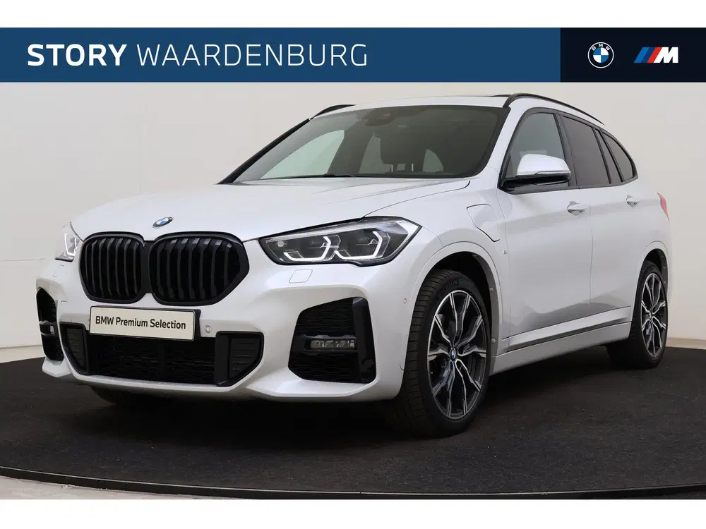 BMW X1 xDrive25e High Executive M Sport Automaat uit 2021