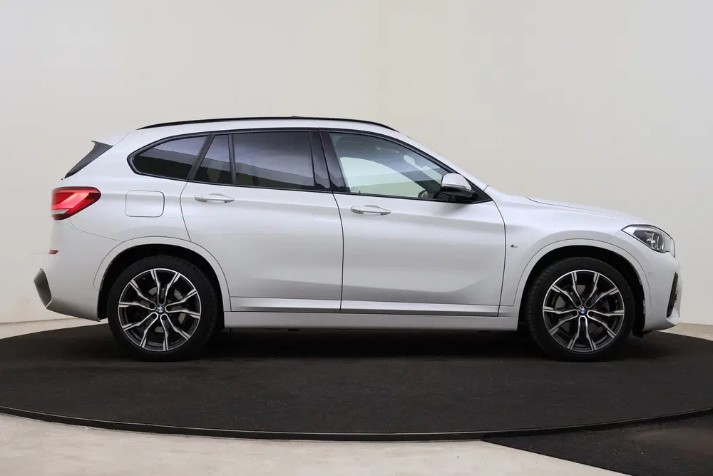 BMW X1 xDrive25e High Executive M Sport Automaat uit 2021, foto 7