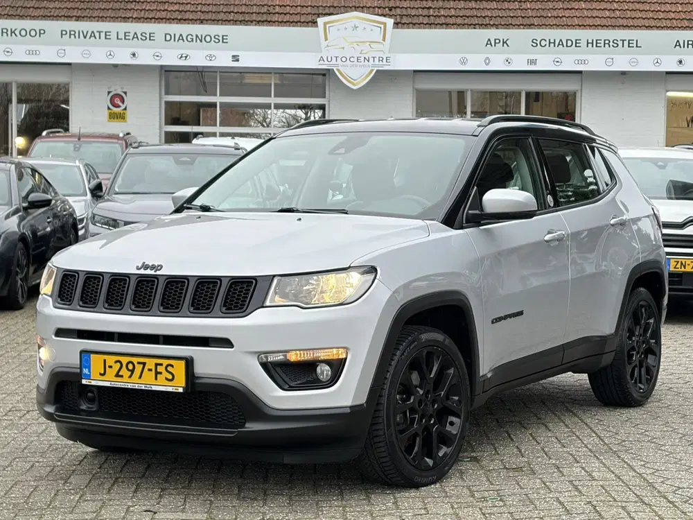 Jeep Compass 1.3T Night Eagle Liberty Edition NAVI uit 2020, foto 5