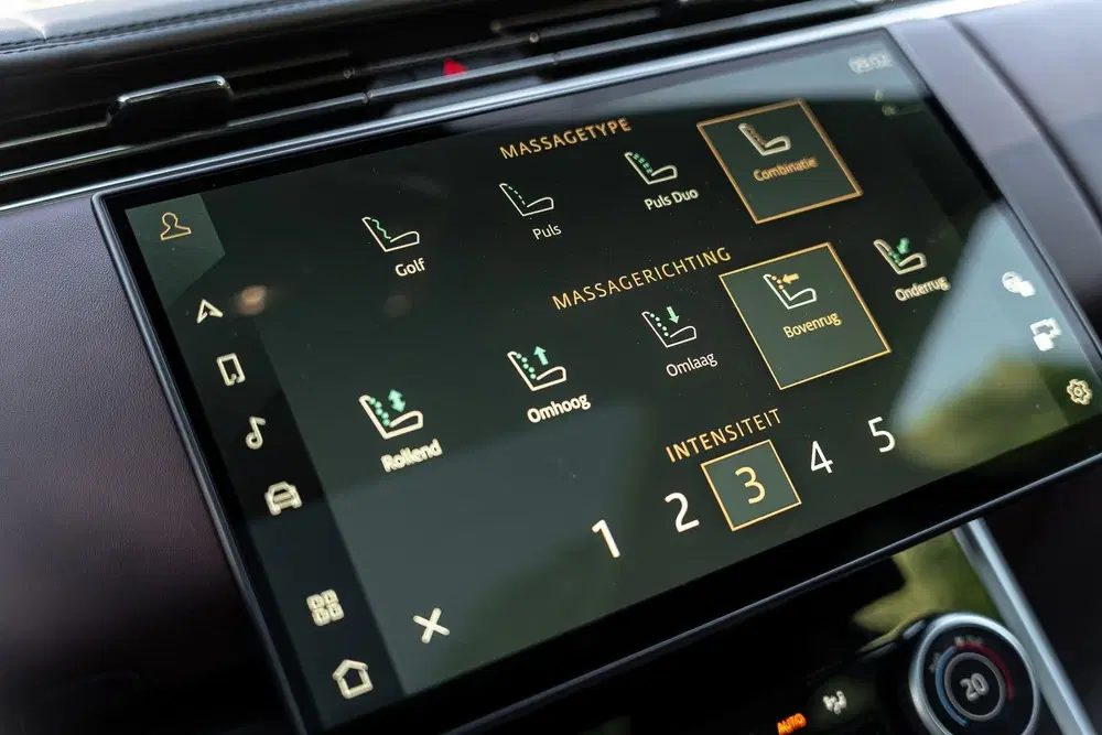 Land Rover Range Rover P510e Autobiography uit 2023, foto 14