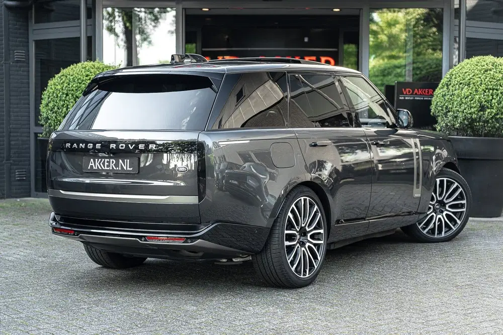 Land Rover Range Rover P510e Autobiography uit 2023, foto 2