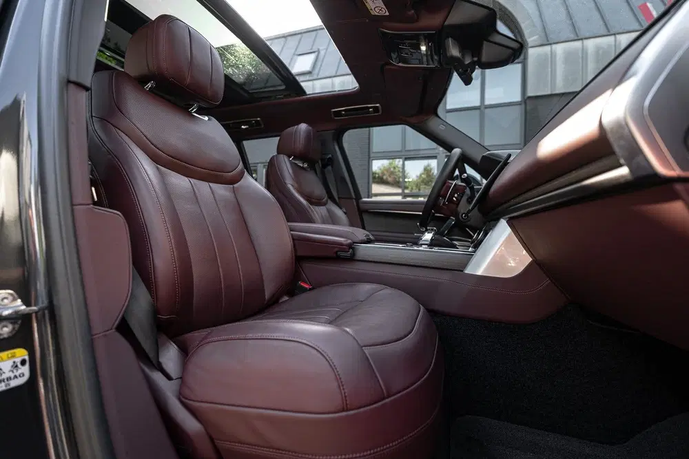 Land Rover Range Rover P510e Autobiography uit 2023, foto 4