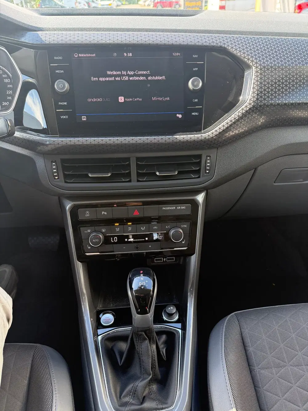Volkswagen T-Cross 1.0 TSI Style uit 2019, foto 11