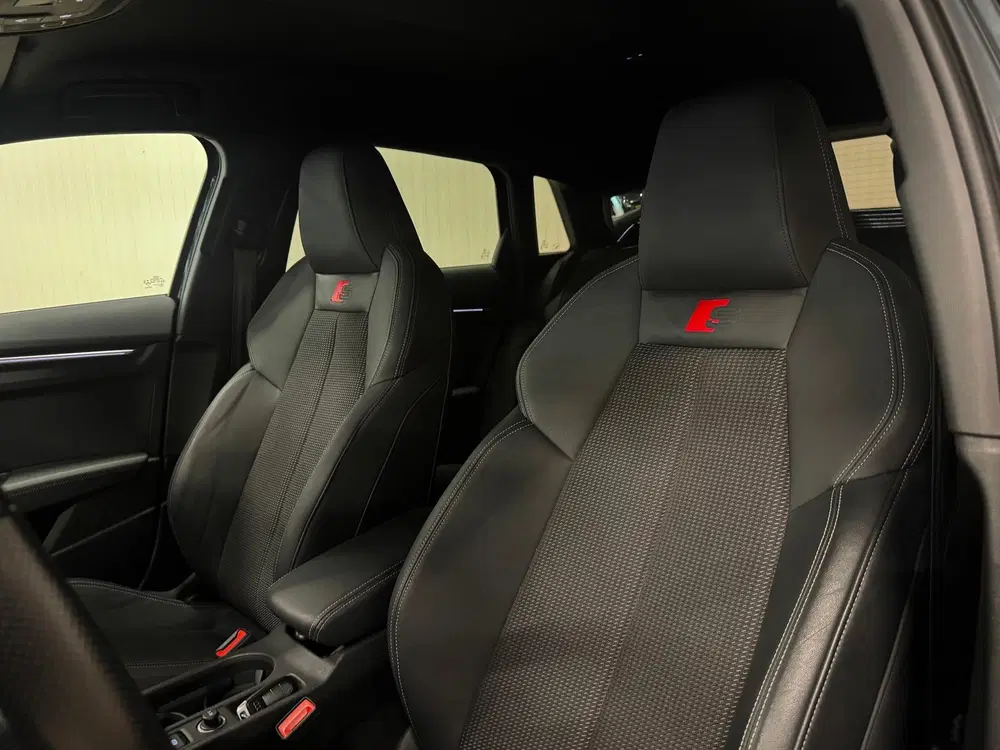 Audi A3 40 TFSI e Business edition uit 2021, foto 4