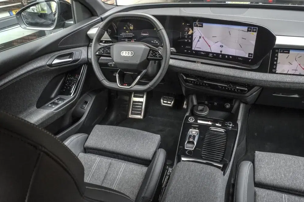 Audi Q6 e-tron performance 225 kW 100 kWh uit 2025, foto 4