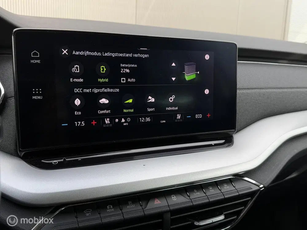 Skoda Octavia Octavia 1.4 TSI PHEV uit 2020, foto 12