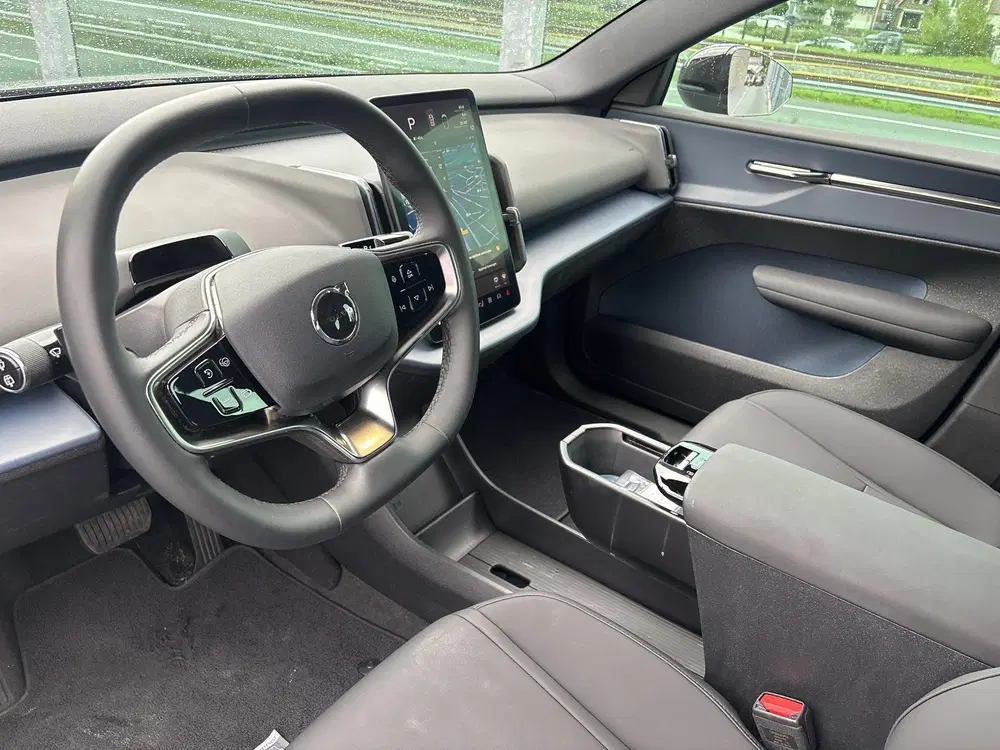 Volvo EX30 Single Motor Extended Range Plus 69 kWh Au uit 2025, foto 12
