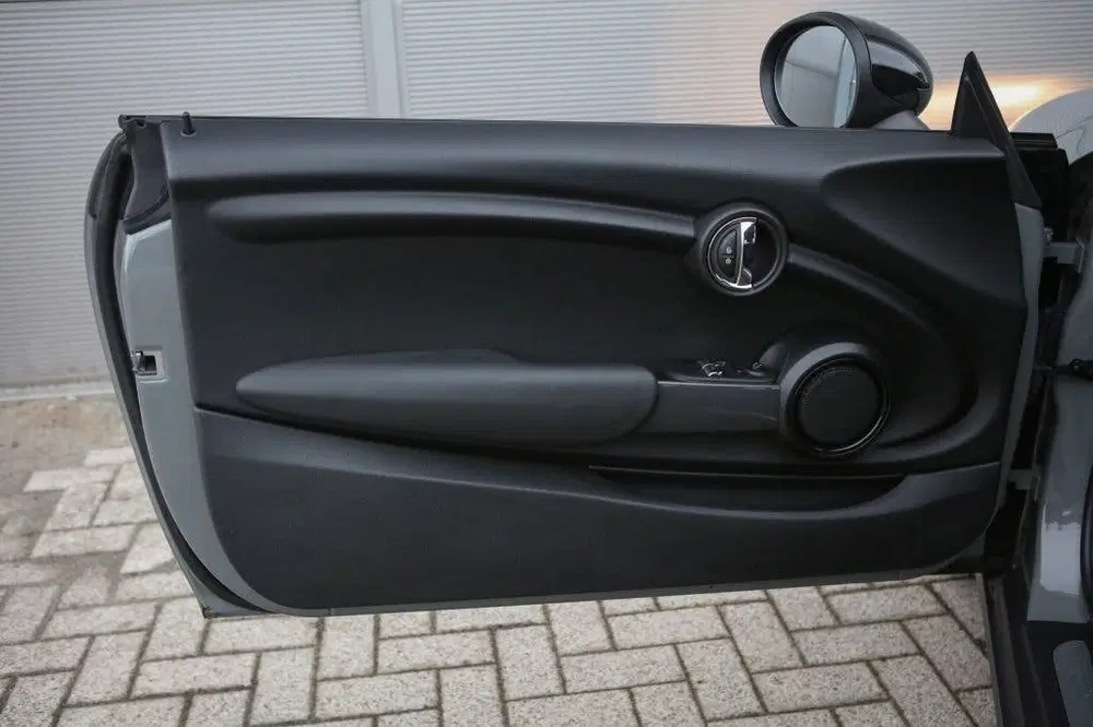 Mini Cooper 1.5 Cooper (bj 2019) uit 2019, foto 4