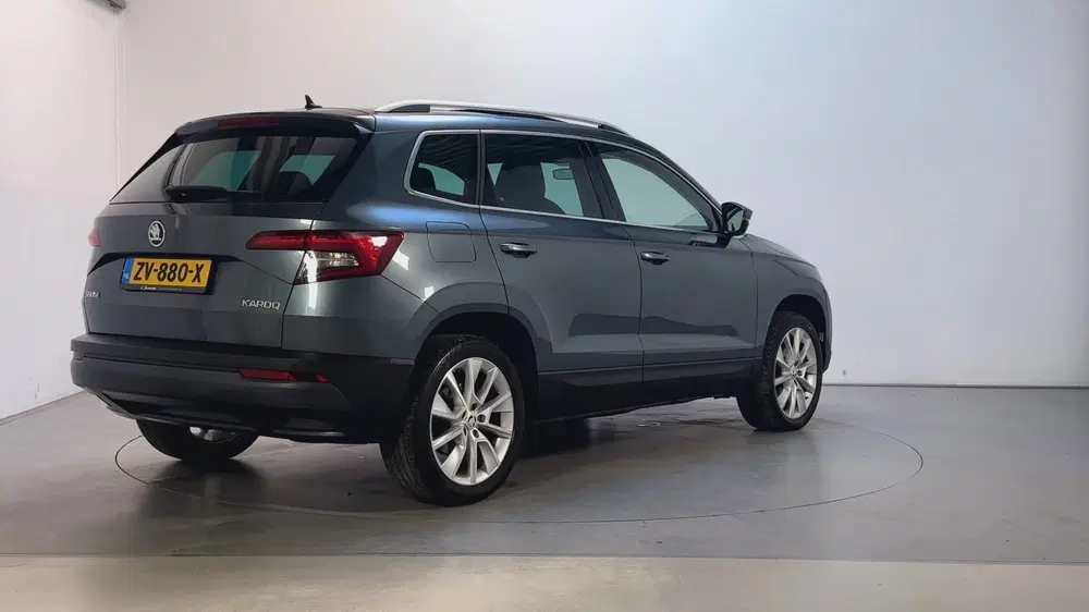 Skoda Karoq 1.5 TSI 150pk DSG ACT Style Business Panor uit 2019, foto 3