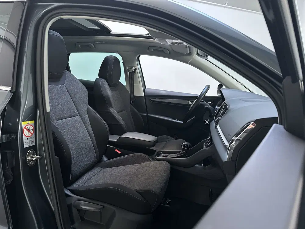 Skoda Karoq 1.5 TSI 150pk DSG ACT Style Business Panor uit 2019, foto 7